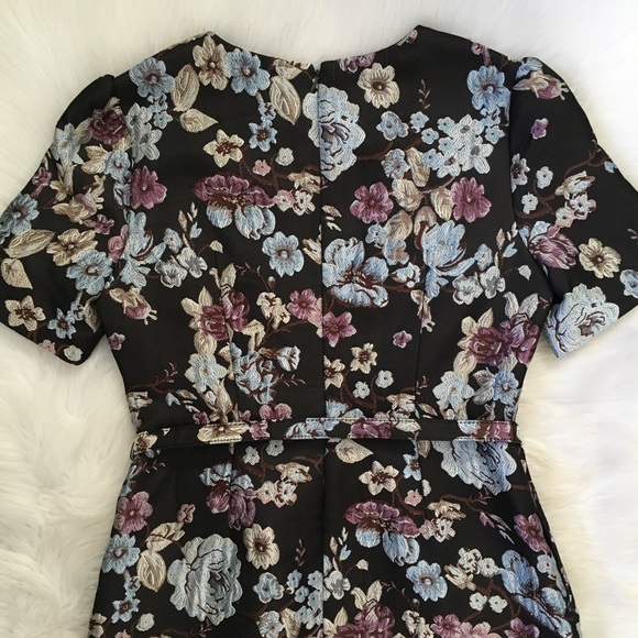 Gal Meets Glam Floral Tapestry Cocktail Mini Dress - Picture 6 of 8